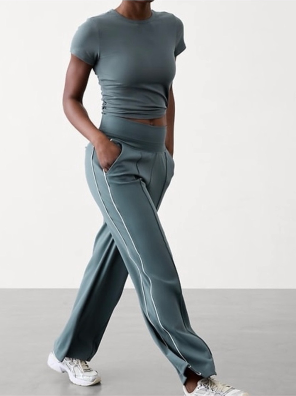 Athleta Venice High Rise Track Stripe Wide Leg Pant Granite Blue Med Petite NWT